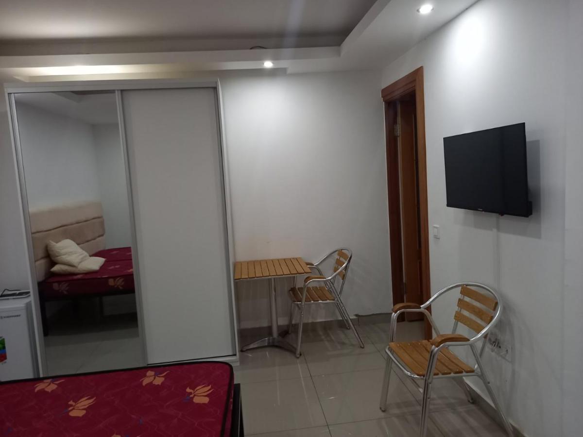 Pull Up Hostel Praia Bagian luar foto